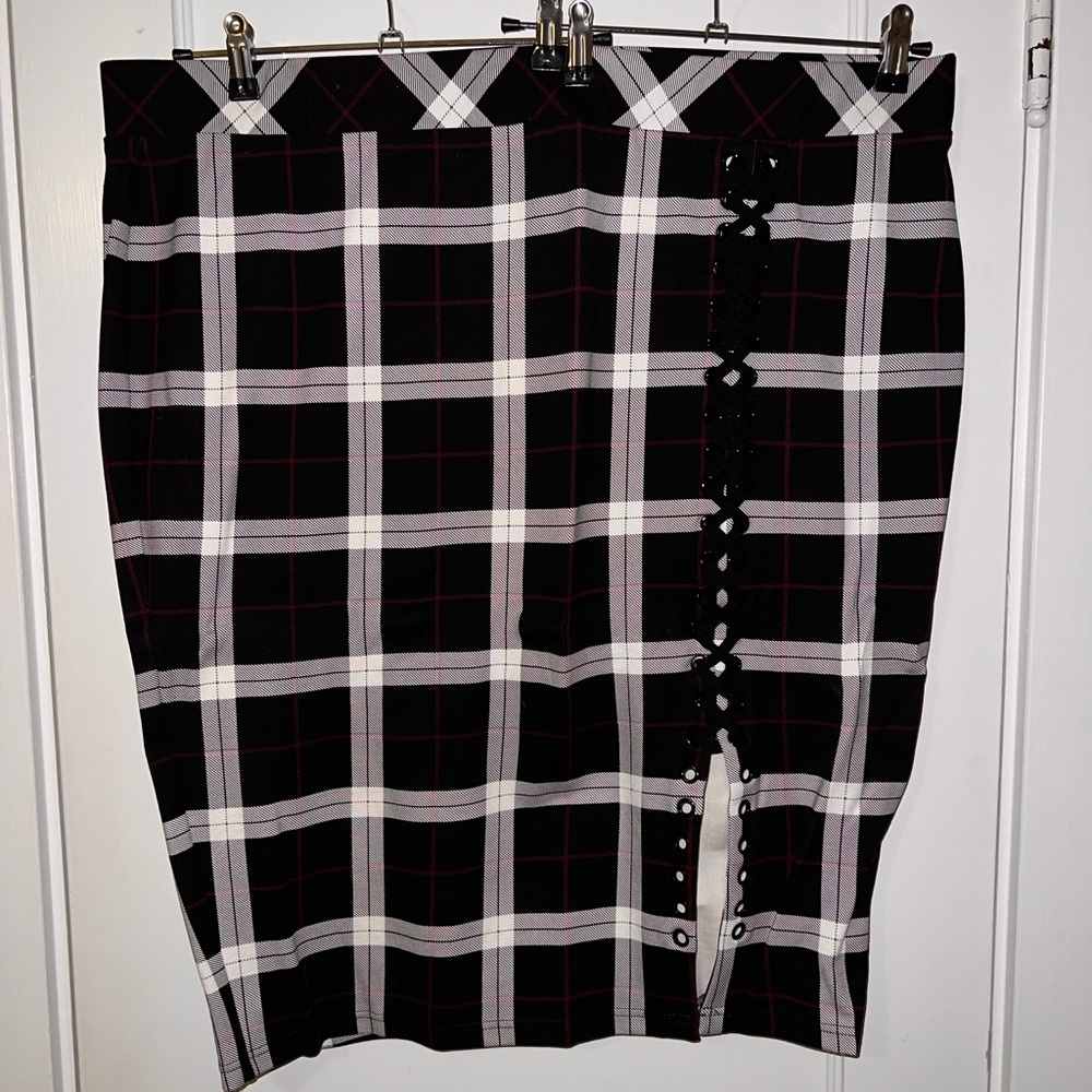 Plaid pencil skirt with lace up slit detail